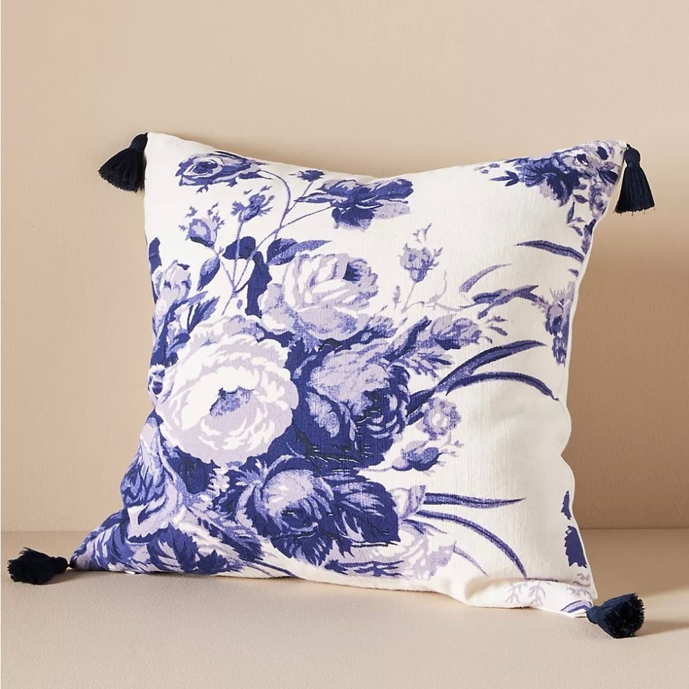 new Anthropologie Tasseled Pillow